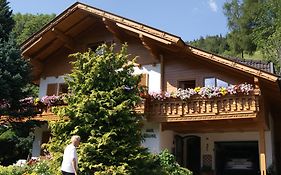 Gaestehaus Ferienwohnungen Lackner
